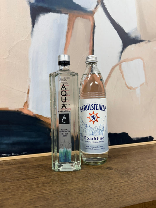 Issue #268 What’s in the Waterlady’s Bag This Week: Aqua Carpatica Spring or Gerolsteiner Sparkling?