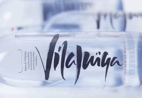 Vilajuiga Naturally Carbonated Mineral Bottled Water